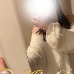 神楽みゆう