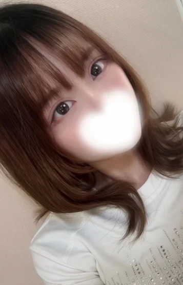 小湊はるひ