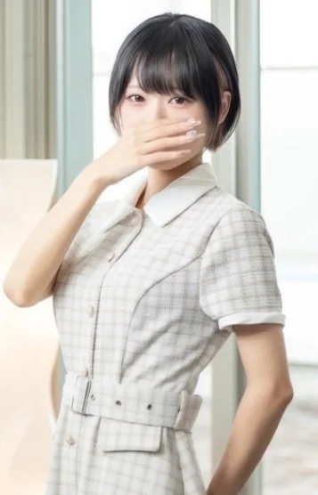 桐谷もえ