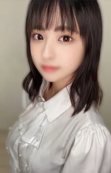 寺口しおり
