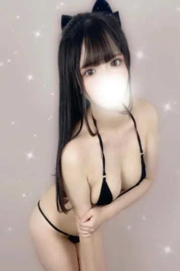 東條 ひなの