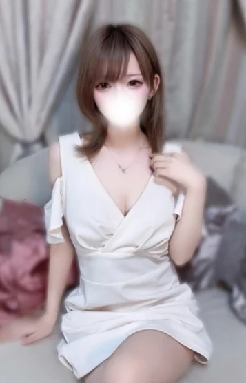 美谷 レナ