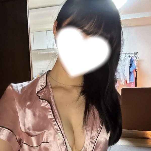 本日13時-25時まで出勤してます♡