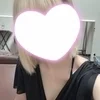 川村えな