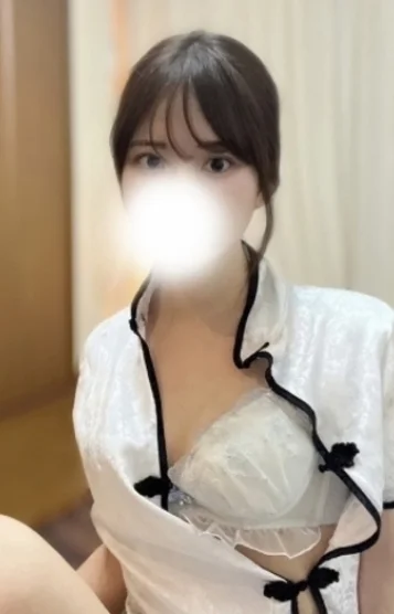 白石 ゆい