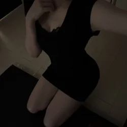 みく(20)