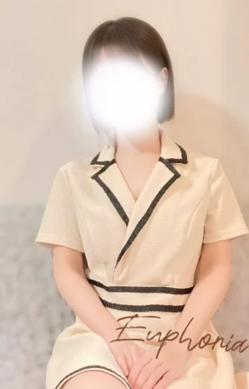 水川まき