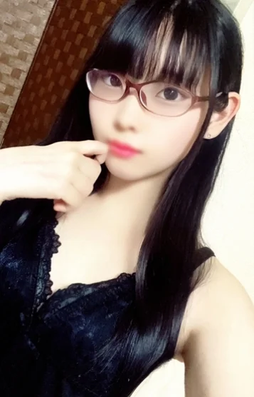 いろ ロリっ子美少女