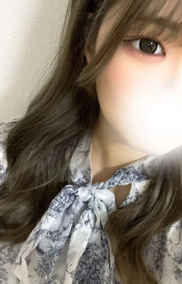 李奈~りな
