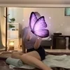 上原ももな