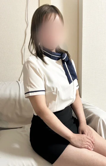新人じゅり