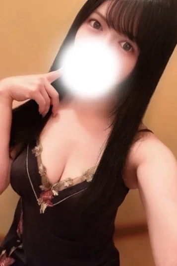 水城　なな