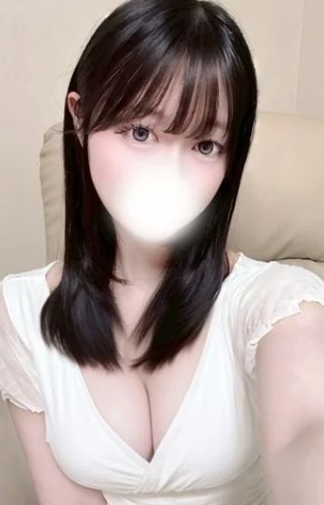 桜咲みかり