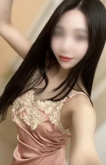 水篠ゆり