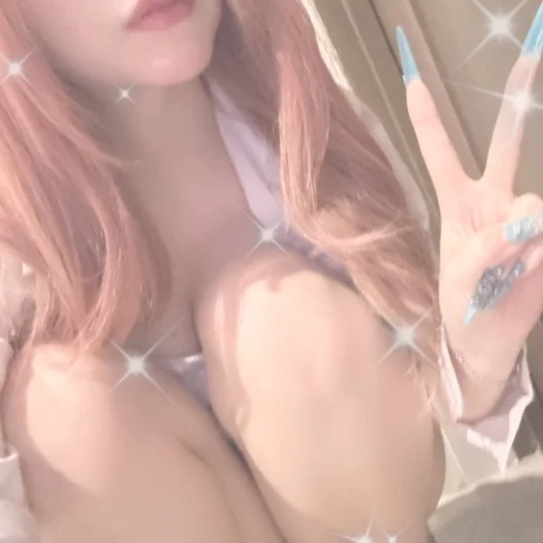 どこにも居ないこんな美しき存在の女王様を祝おう㊗️