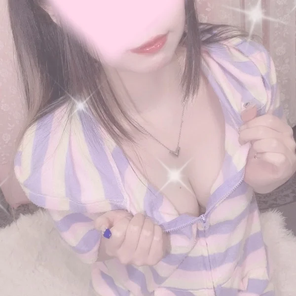 絶頂カリスマ！？ぷりんっと張った桃尻にノックアウト🍑