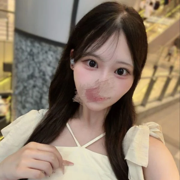 白ワンピ🤍