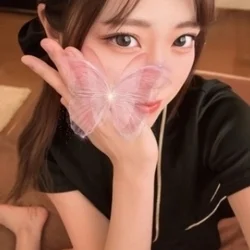 荒木ユア
