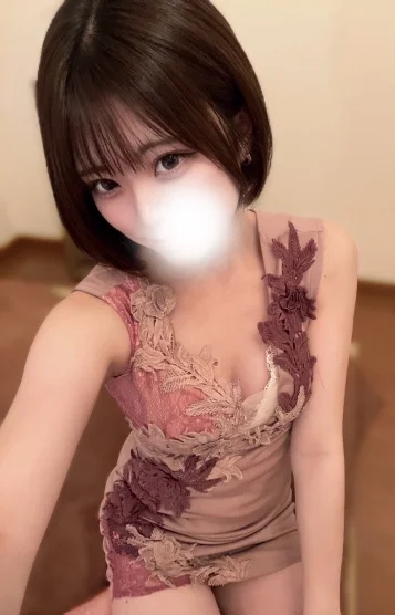 荒木ユア