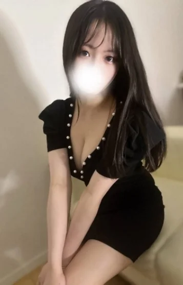 玉城カリナ