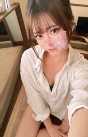 荒木ユア