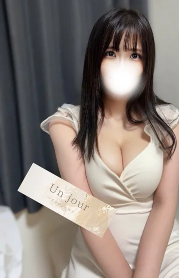 藤宮 れいな