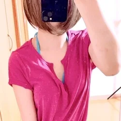 要注目新人！スタイル抜群美女💛かすみ💛さん明日19日出勤♪