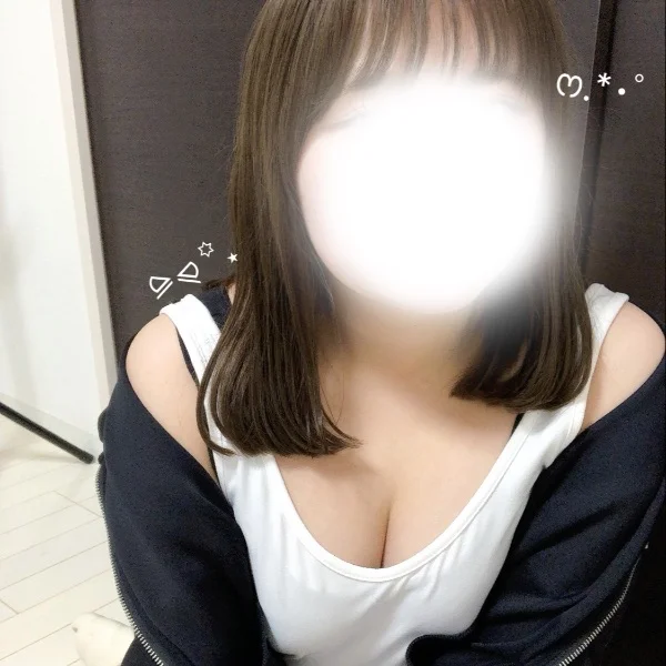 本日24時まで出勤してますʚ🍓ɞ