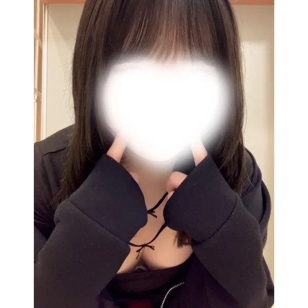 本日24時まで出勤してますʚ🍓ɞ