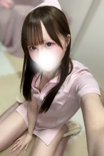 華宮れいら