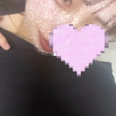 ねね【無敵ばぶ顔】>の写真