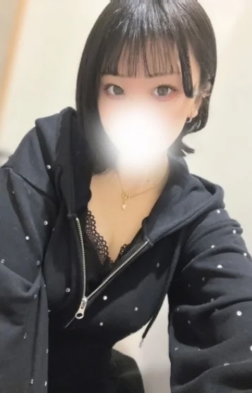 百瀬ねる