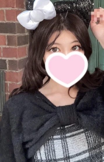 山井 もも