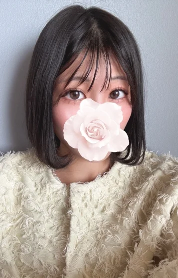 山井 もも