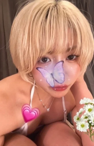 柳沢みれい