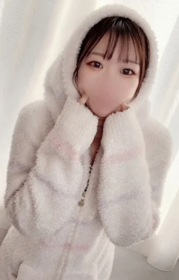 愛瀬みゆ