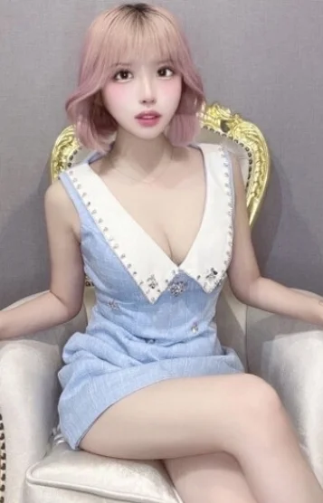 小松 るる