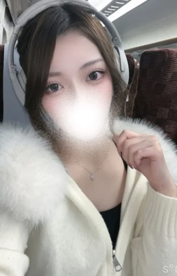 愛沢　かれん