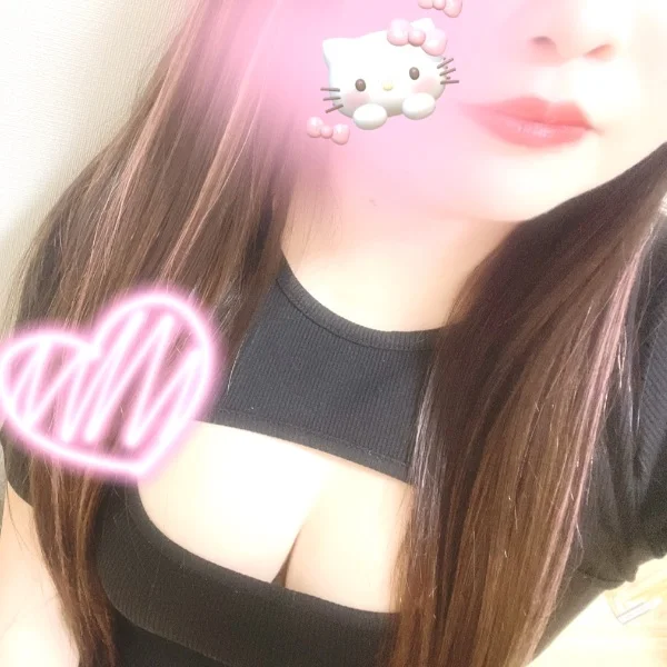 今日も出勤してます💞