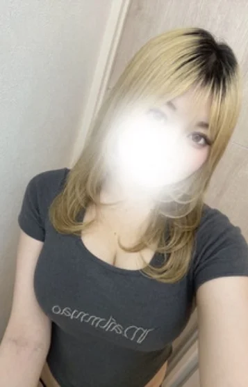 せりな