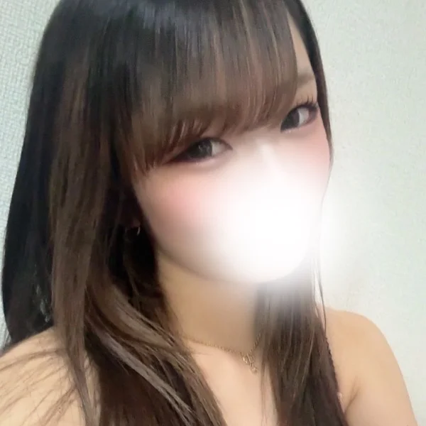 本日13:00〜出勤してます🎀