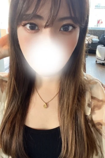 月城　れん