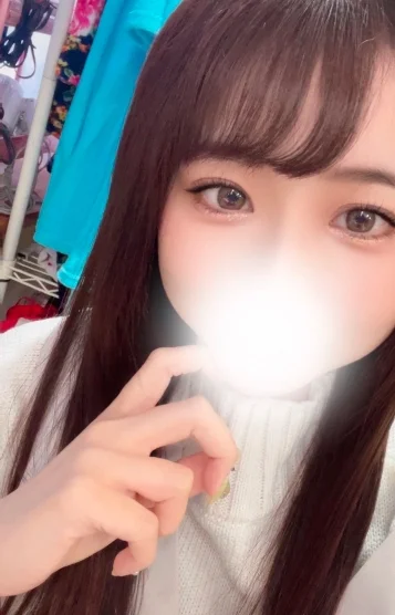 篠原 ゆうか