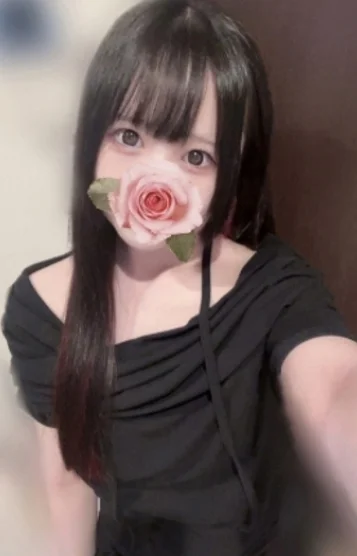小鳥遊 りこ