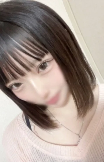 及川　なゆ