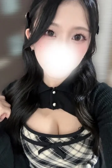 真白　みお