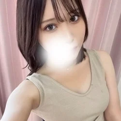 愛染リカ