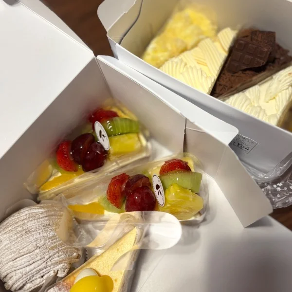 差し入れ沢山🍰🍩🥯✨