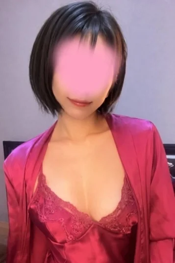 日高 なつみ