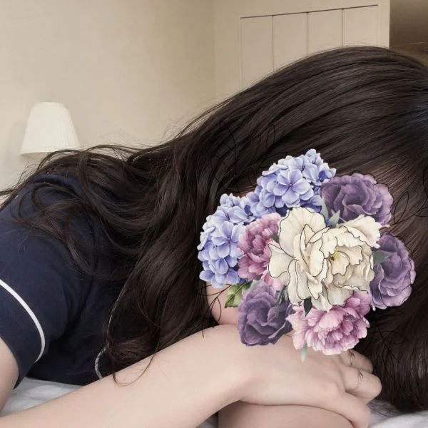 ᒪOᘜIᑎ